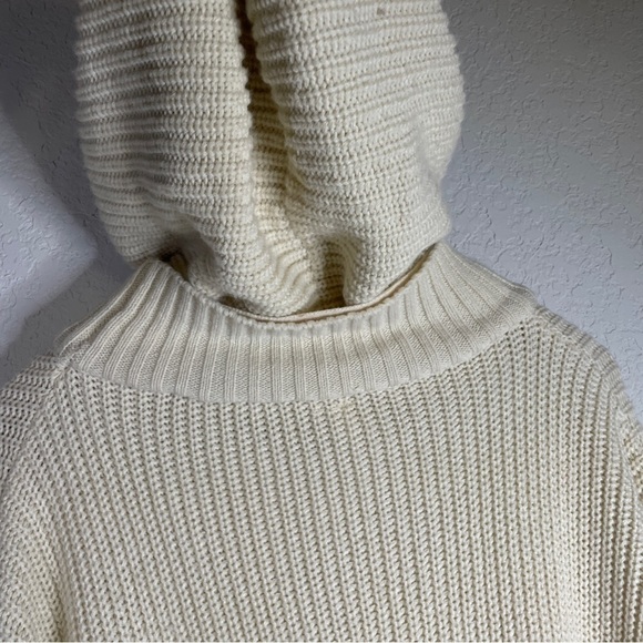 𝅺glam Women's Hooded Sweater Oversized Baggy and Soft Cream Size Medium Large - Picture 10 of 14